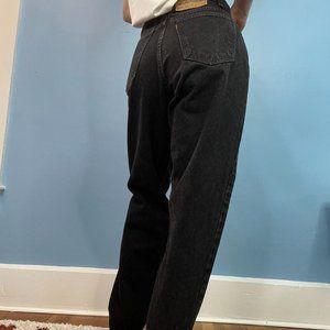 VINTAGE 90s UNISEX BLACK 550 RELAXED FIT TAPERED LEG LEVIS DENIM JEANS
